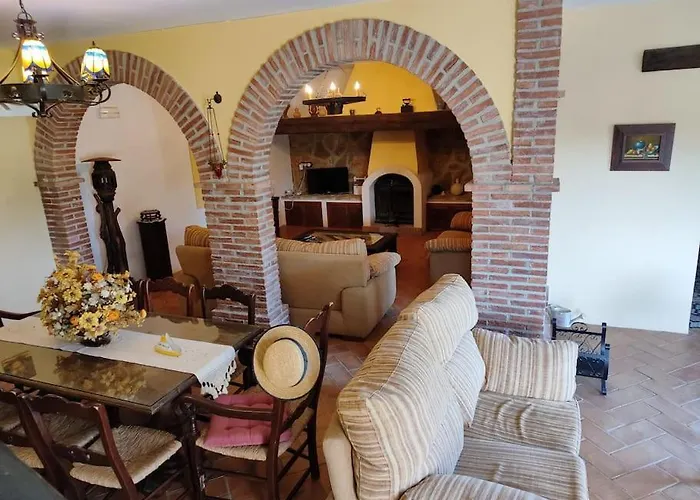 Villa El Membrillar